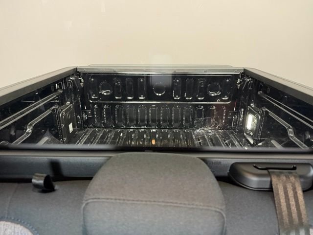 New 2026 Shadow Black Ford XLT image 21