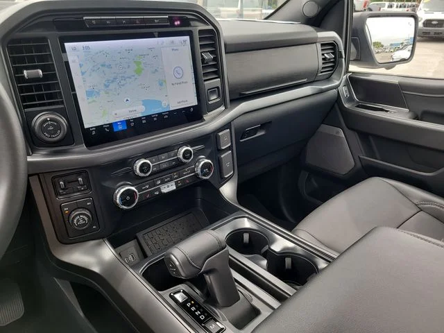 Used 2024 White Ford XLT image 22