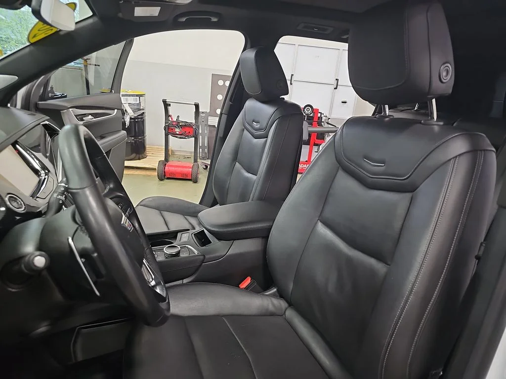 Used 2020 White Cadillac Sport image 15