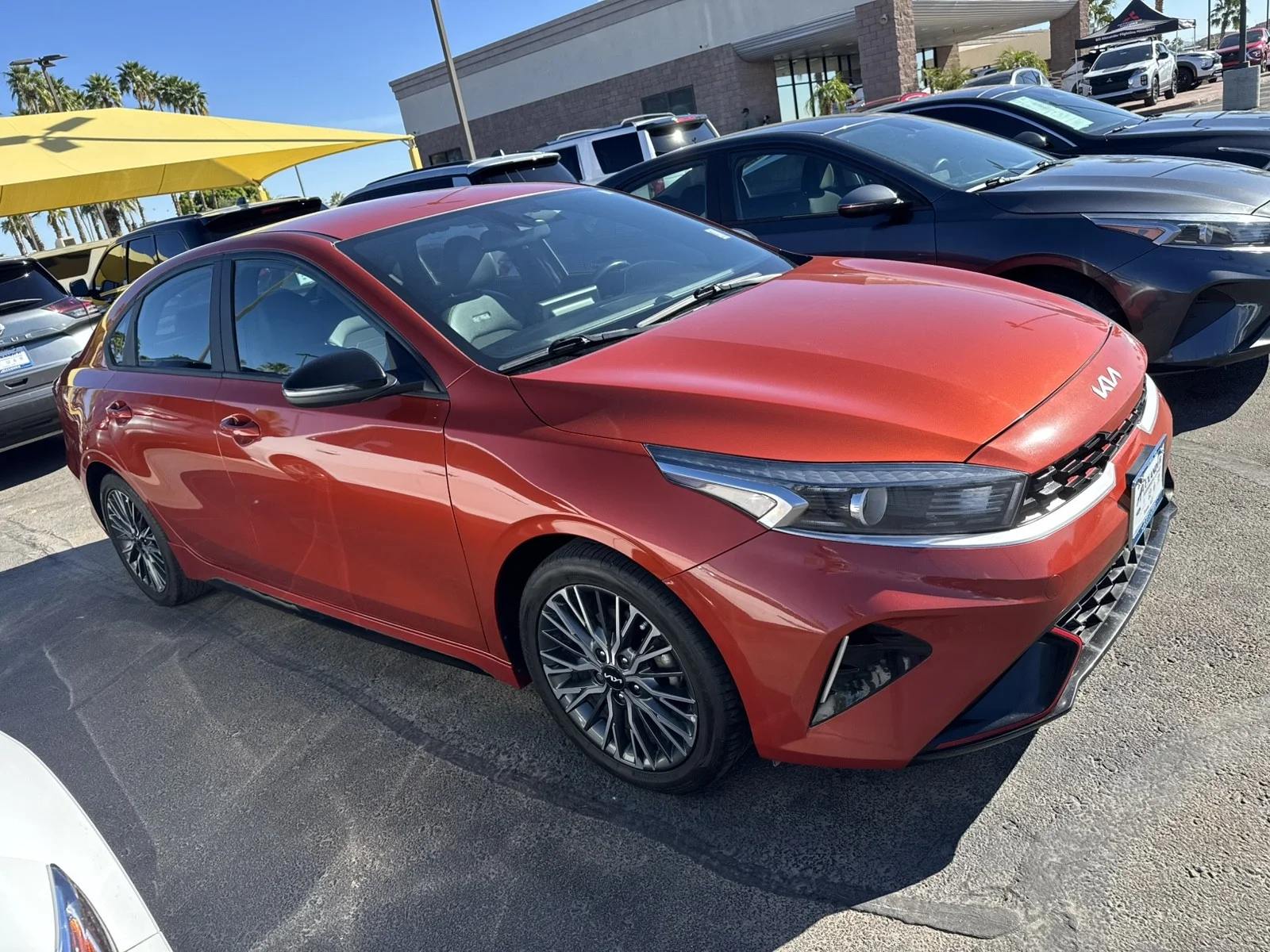 2023 Kia Forte GT-Line - Photo 3