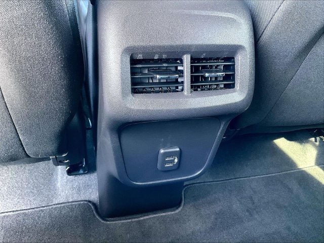 Used 2024 Lakeshore Blue Metallic Chevrolet LT image 28