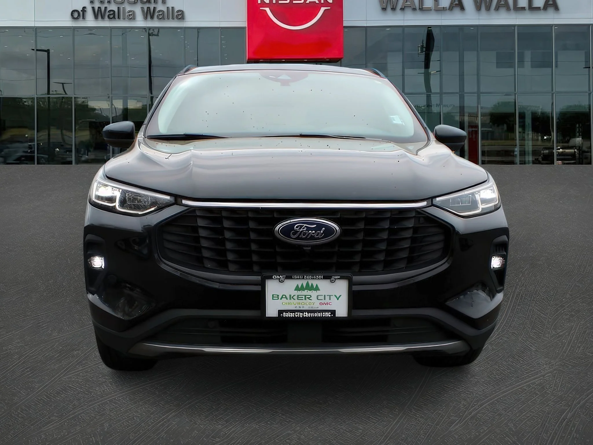 Used 2024 Agate Black Metallic Ford Platinum image 2