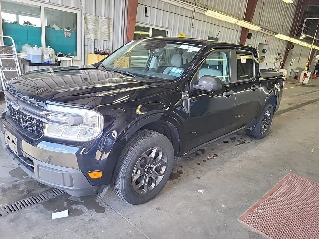 Certified Used 2024 Black Ford XLT image 10