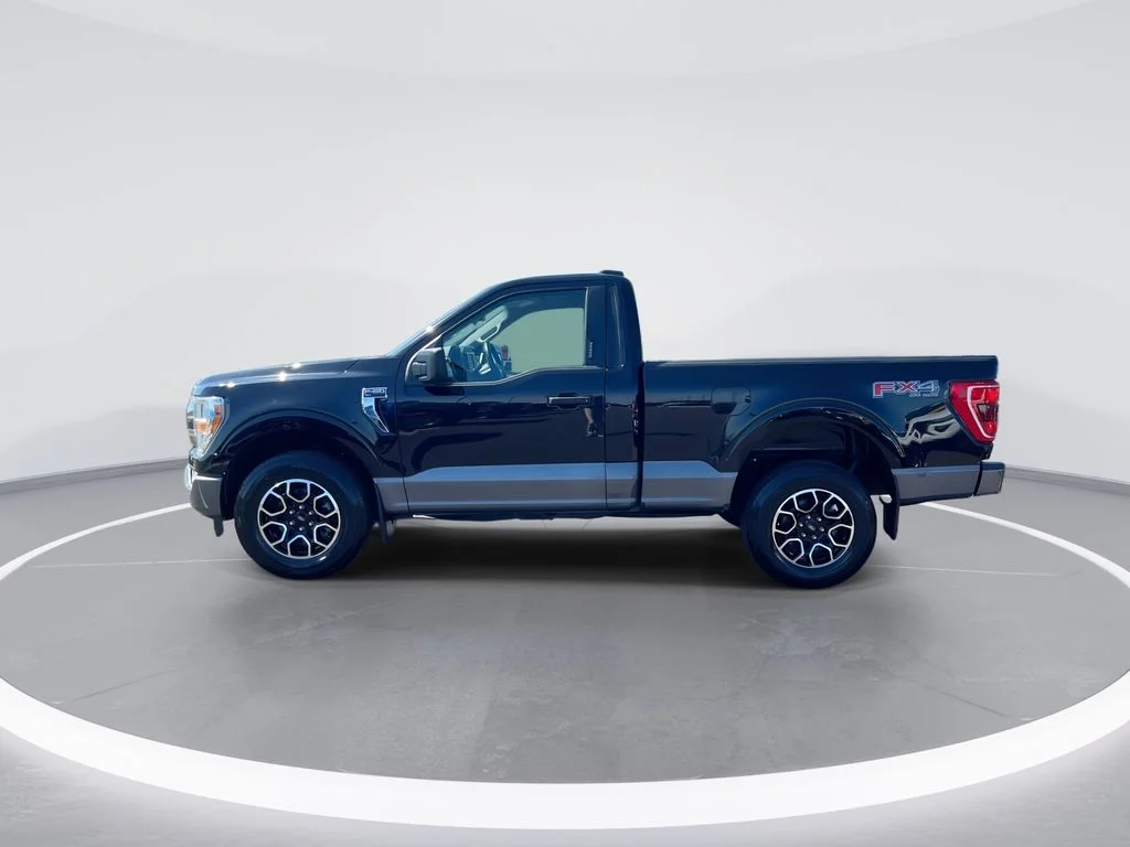 Used 2022 Black Ford XLT image 5
