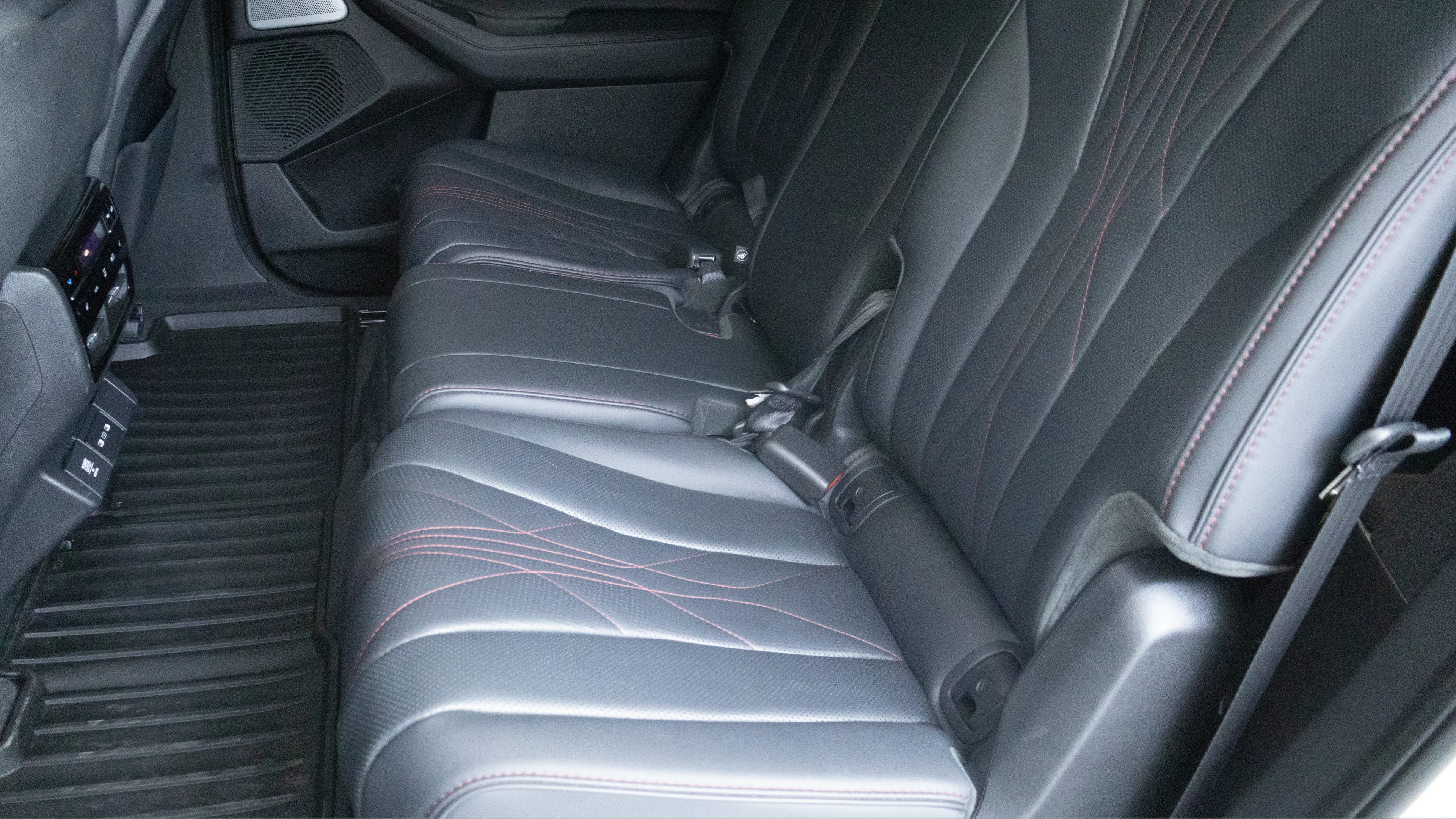 Used 2026 White Acura w/A-Spec Advance Package image 25