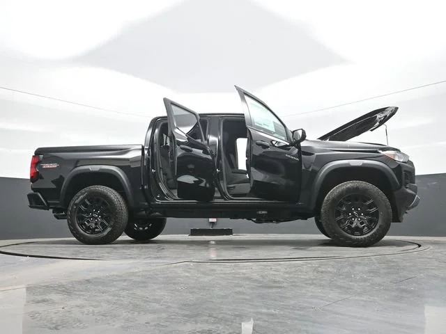 2026 Chevrolet Colorado Trail Boss - Photo 31