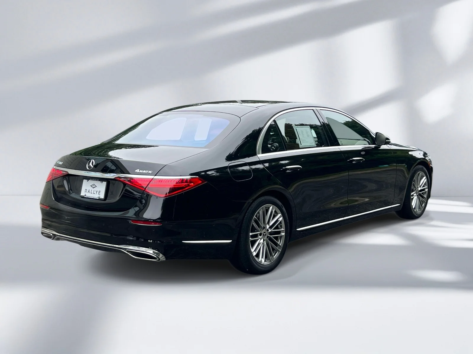 Certified Used 2022 Black Mercedes-Benz S 580 image 6