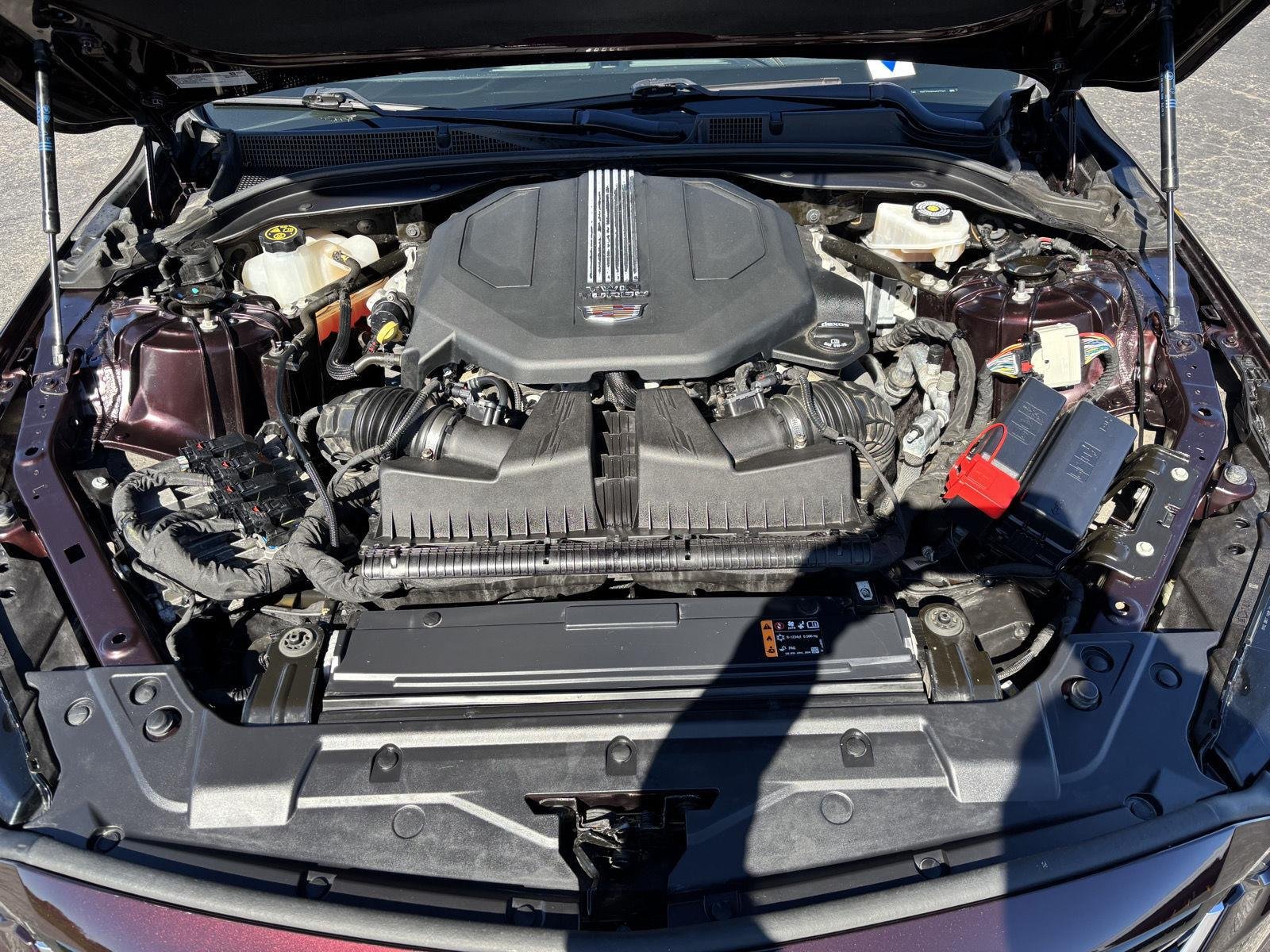 Used 2021 Garnet Metallic Cadillac Premium Luxury image 10