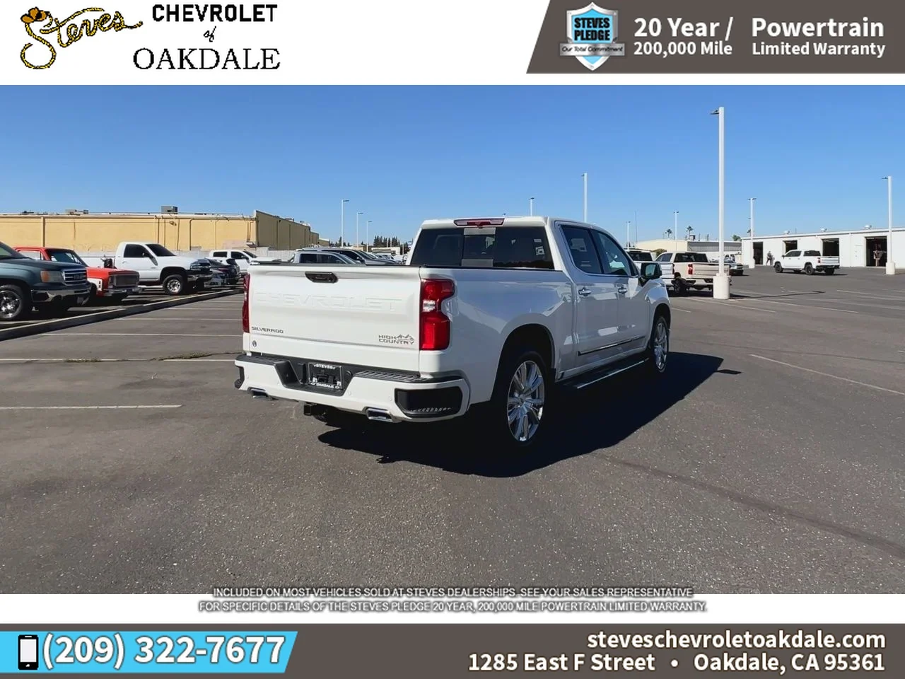 Used 2025 Iridescent Pearl Tricoat Chevrolet High Country image 11
