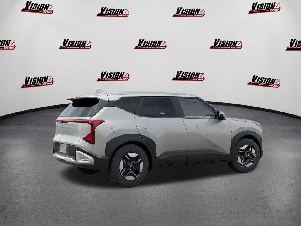 New 2027 White Kia LX image 6