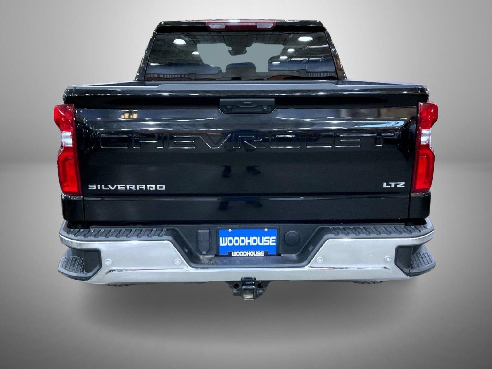 2024 Chevrolet Silverado 1500 LTZ - Photo 6