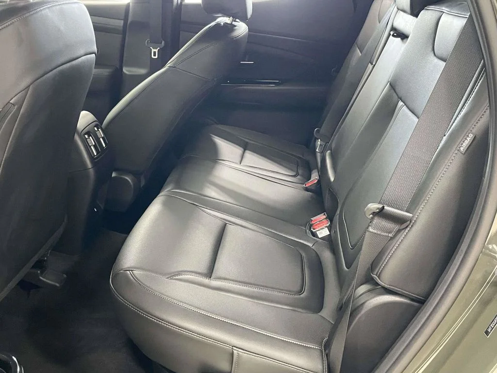 Certified Used 2025 Green Hyundai XRT image 10