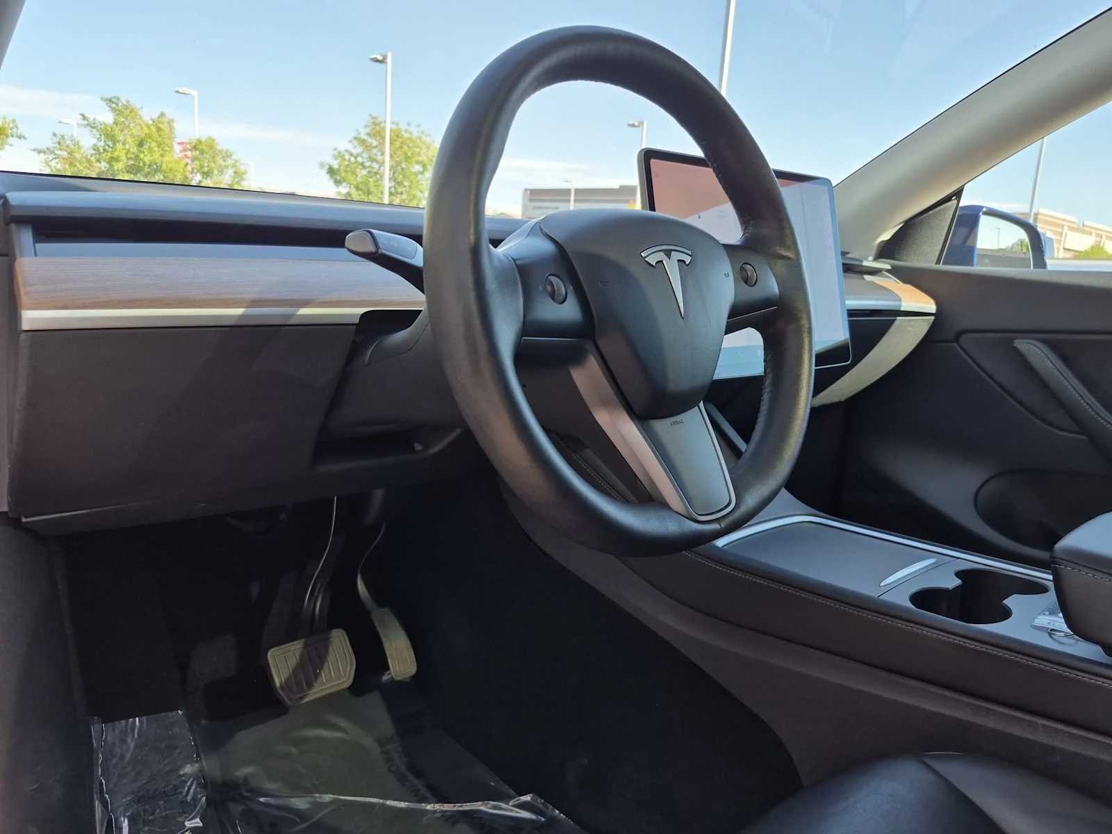 Used 2021 Tesla Model Y Long Range with VIN 5YJYGDEE4MF162036 for sale in Las Vegas, NV