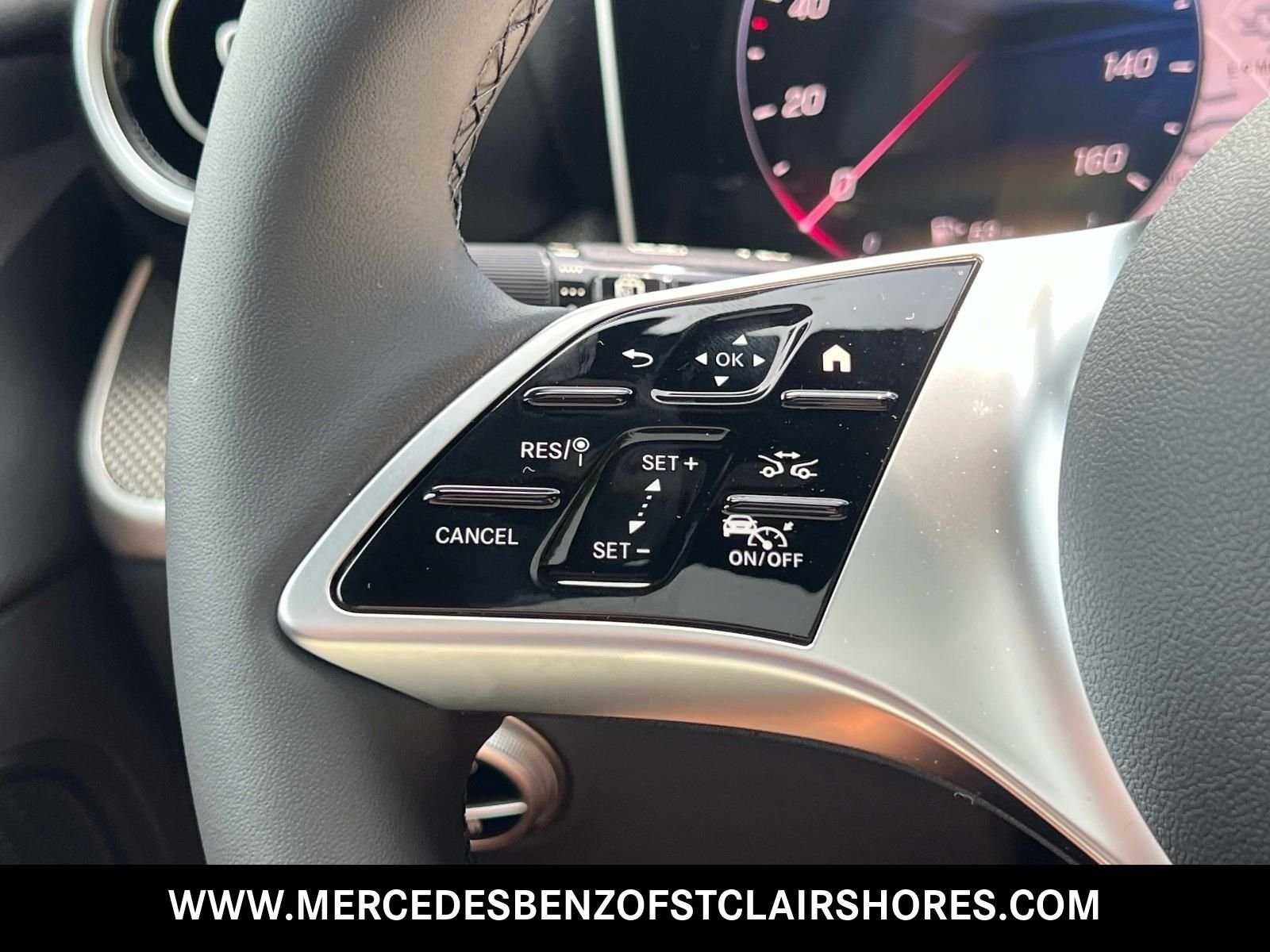 New 2026 Graphite Grey Metallic Mercedes-Benz GLC 300 image 27