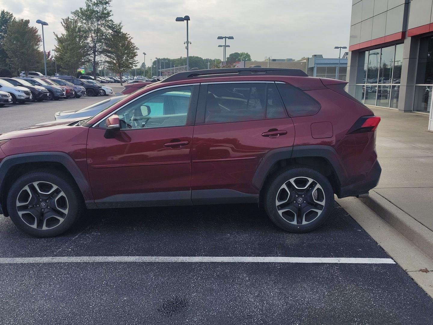 Used 2019 Ruby Flare Pearl Toyota Adventure image 6