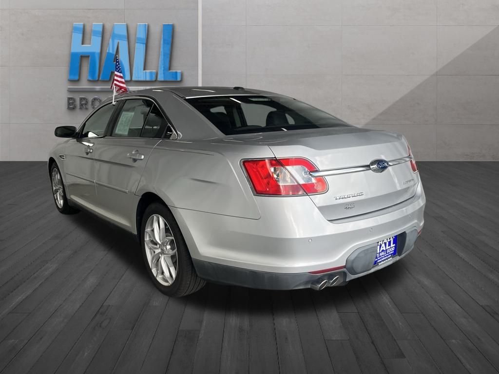 2011 Ford Taurus Limited photo 3