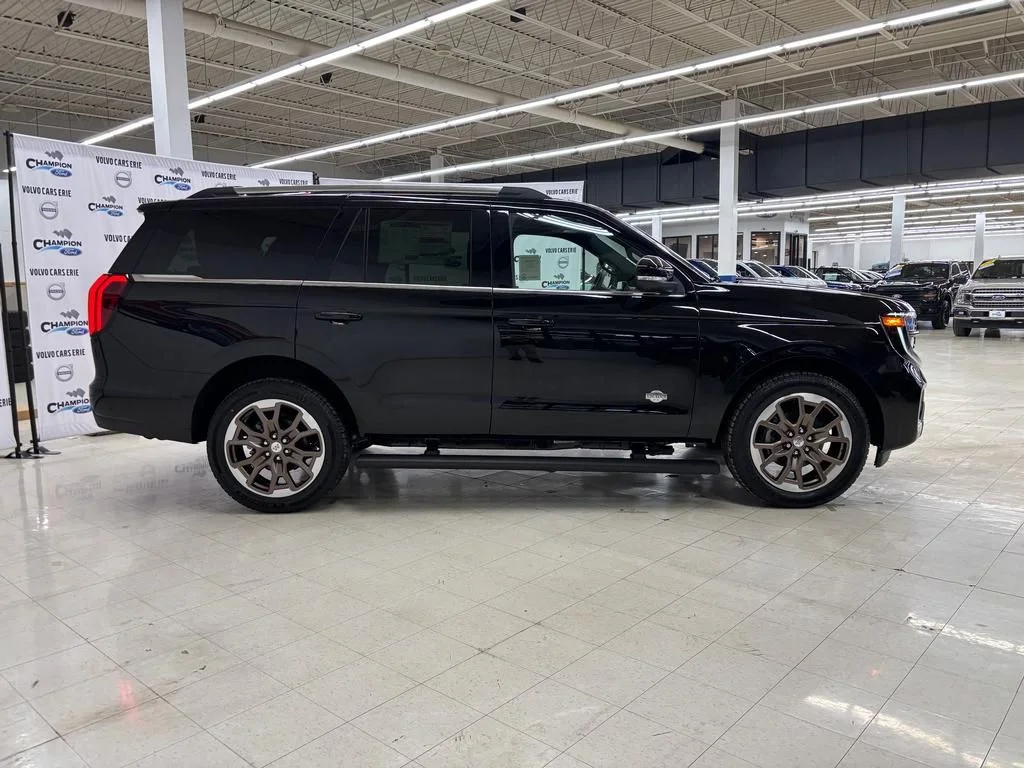 New 2026 Agate Black Metallic Ford King Ranch® image 5
