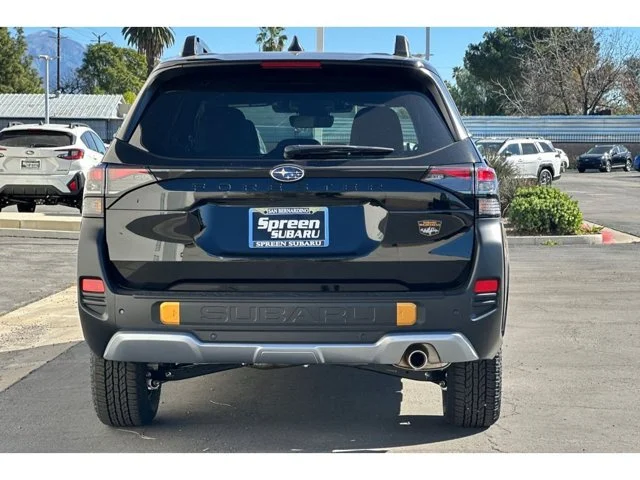 New 2026 CRYSTAL BLACK SILICA Subaru Wilderness image 4
