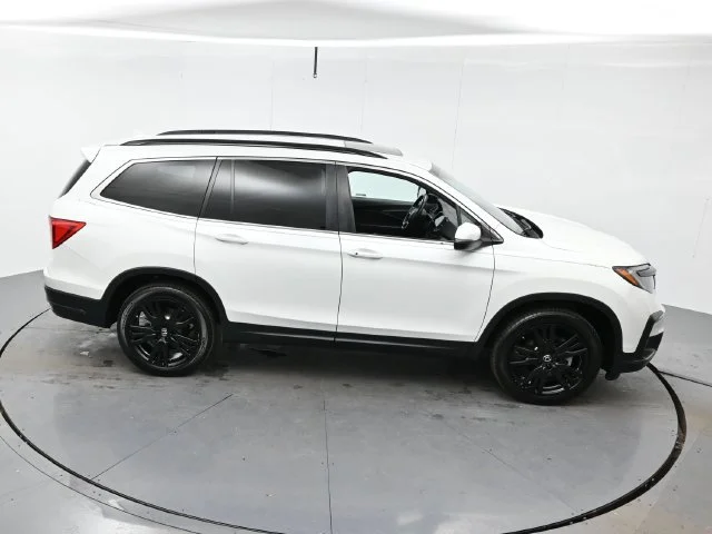 Used 2022 White Honda Special Edition image 41
