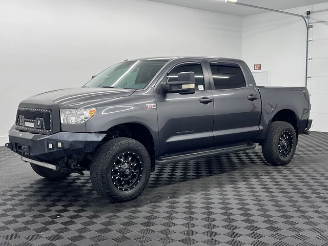 2011 Toyota Tundra Grade 5.7L V8 (A6)