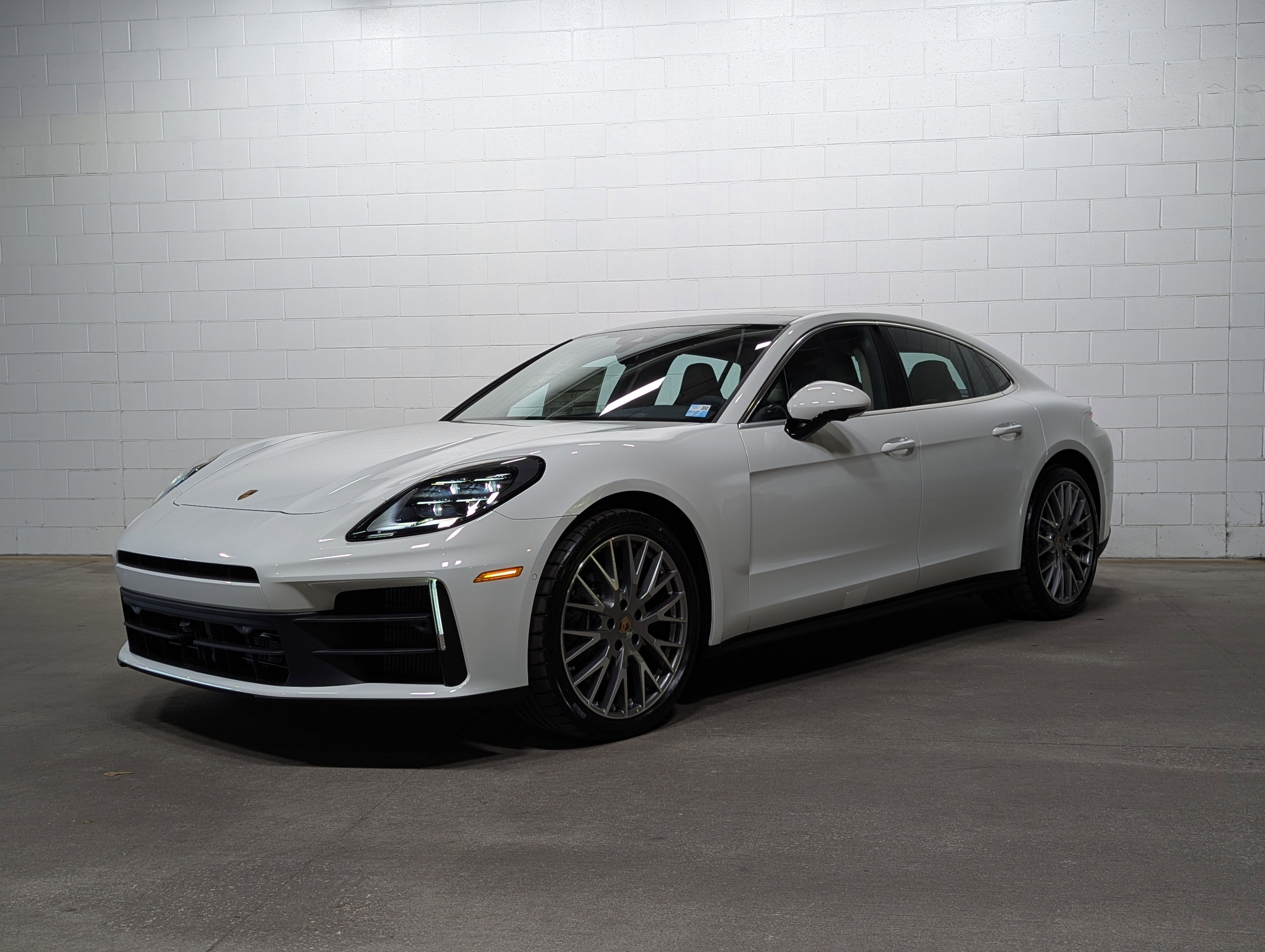 2025 Porsche Panamera