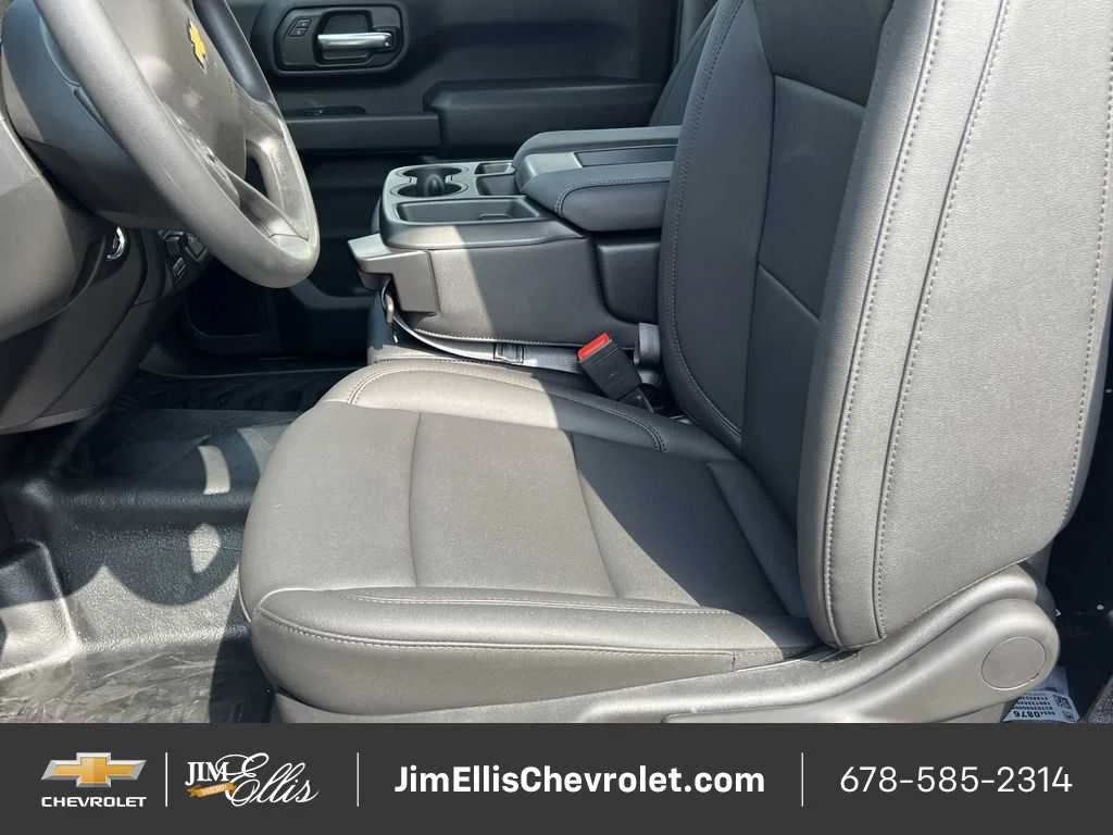 2025 Chevrolet Silverado 3500 HD Work Truck - Photo 9