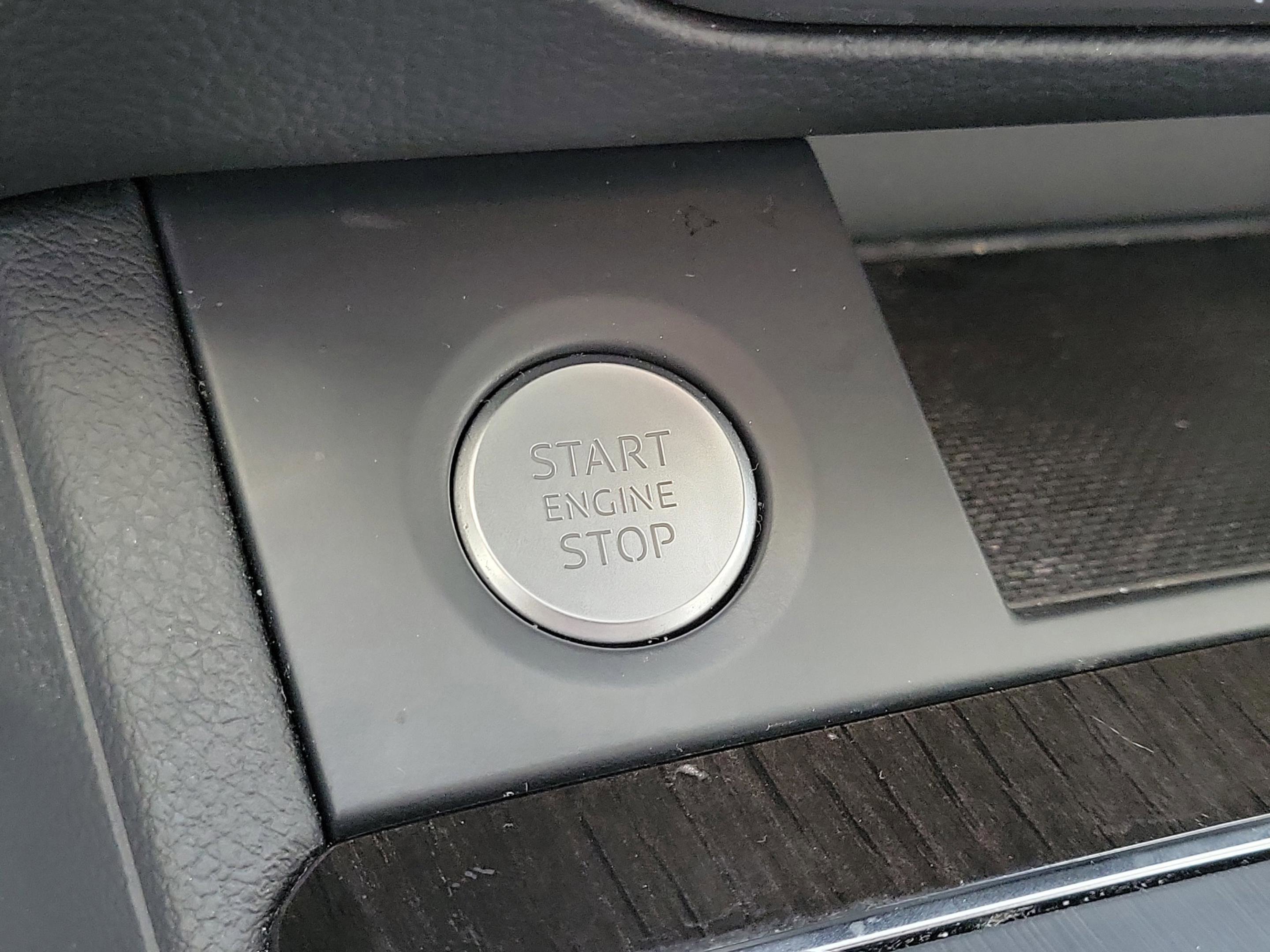 Used 2019  Audi Premium image 27