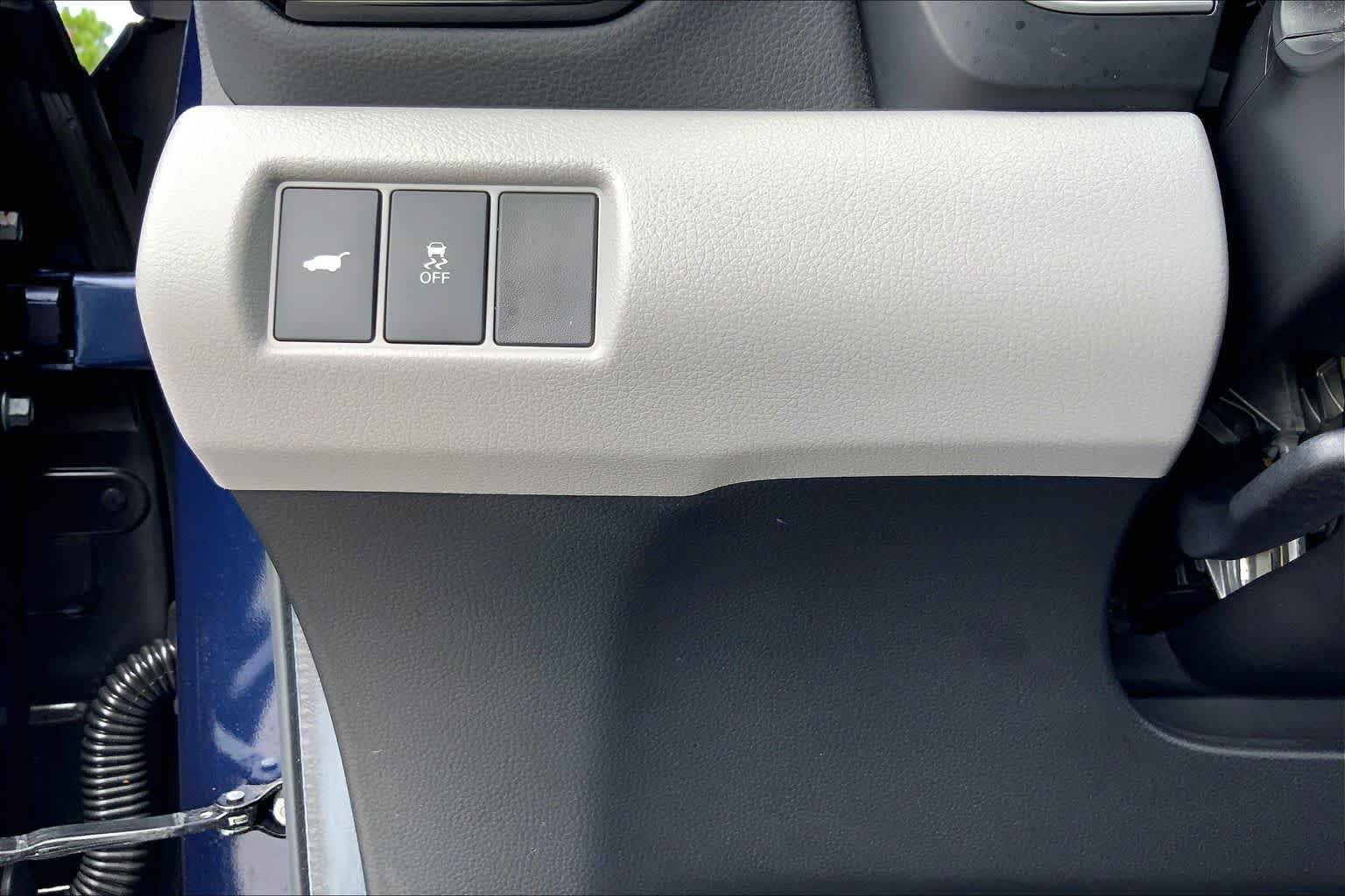 Used 2024 Obsidian Blue Pearl Honda EX-L 8 Passenger image 33