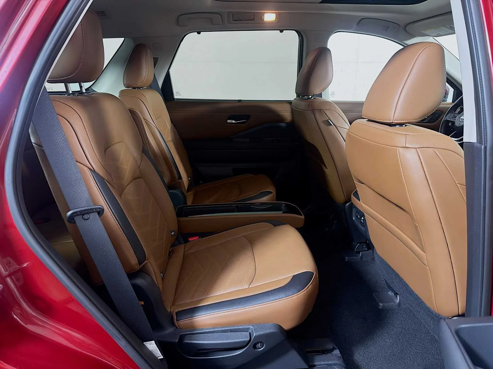 Certified Used 2022 Scarlet Ember Tintcoat Nissan Platinum image 27