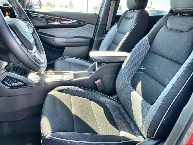 2026 Chevrolet Trailblazer photo 15 of 34