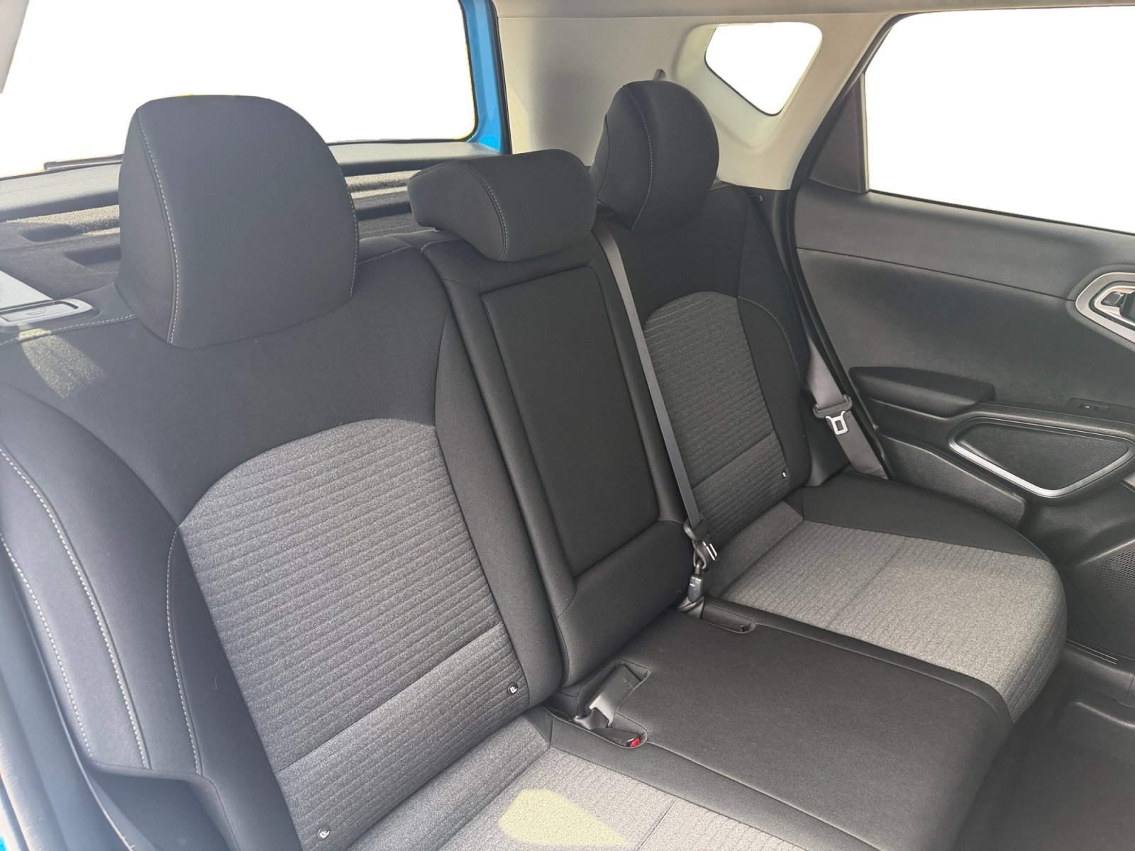 Used 2023 Surf Blue Kia EX image 35