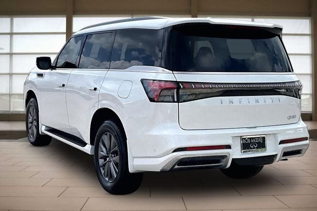 Used 2026 White INFINITI PURE image 12