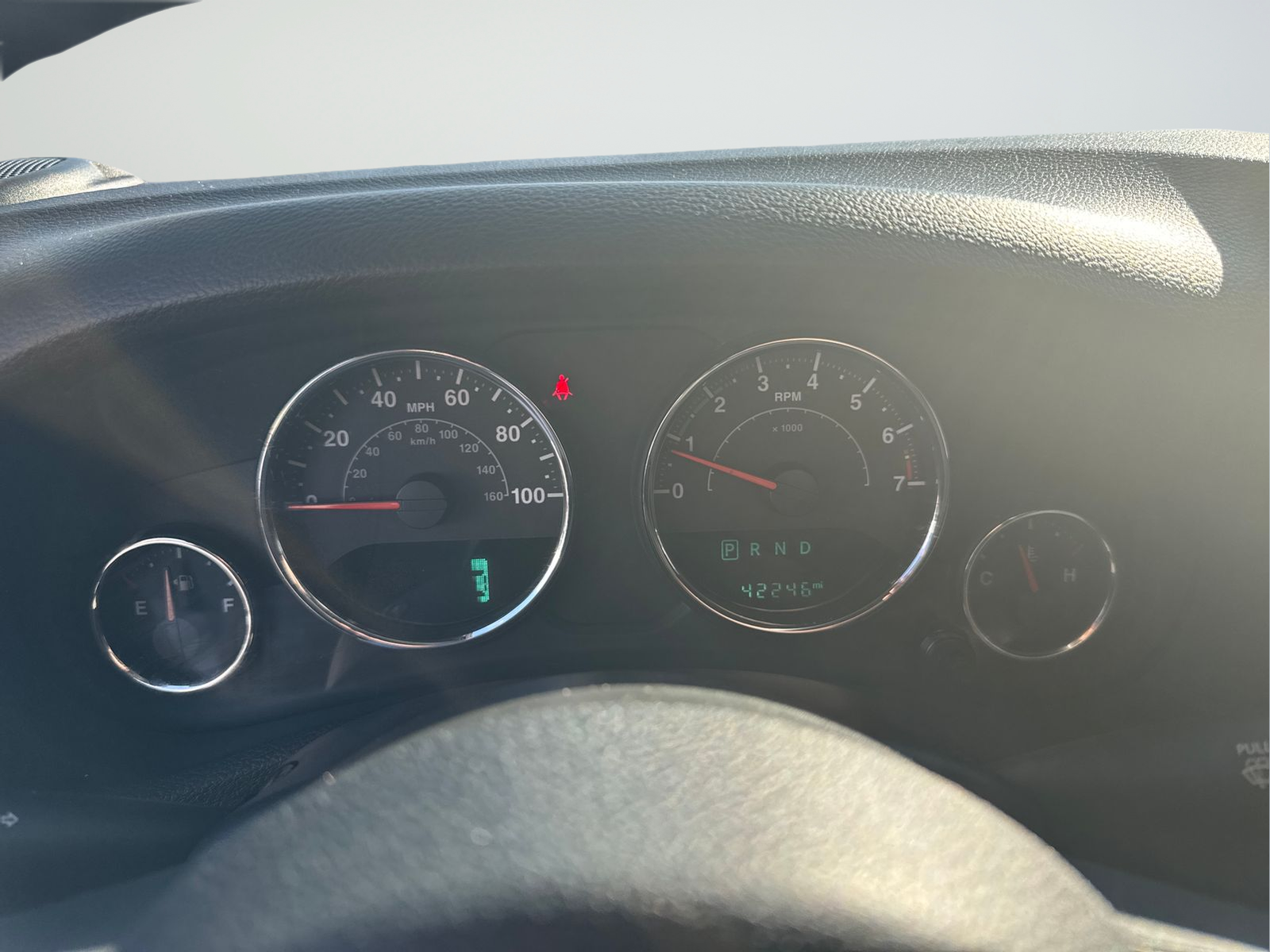 Used 2017 Gray Jeep Sahara image 14