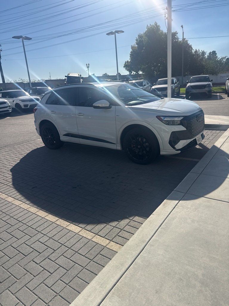 Used 2022 White Audi Premium Plus image 3