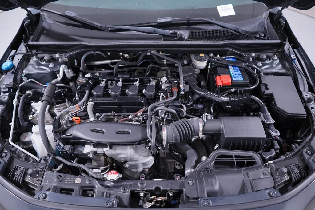 Used 2023 Meteorite Gray Metallic Honda Sport Touring image 26
