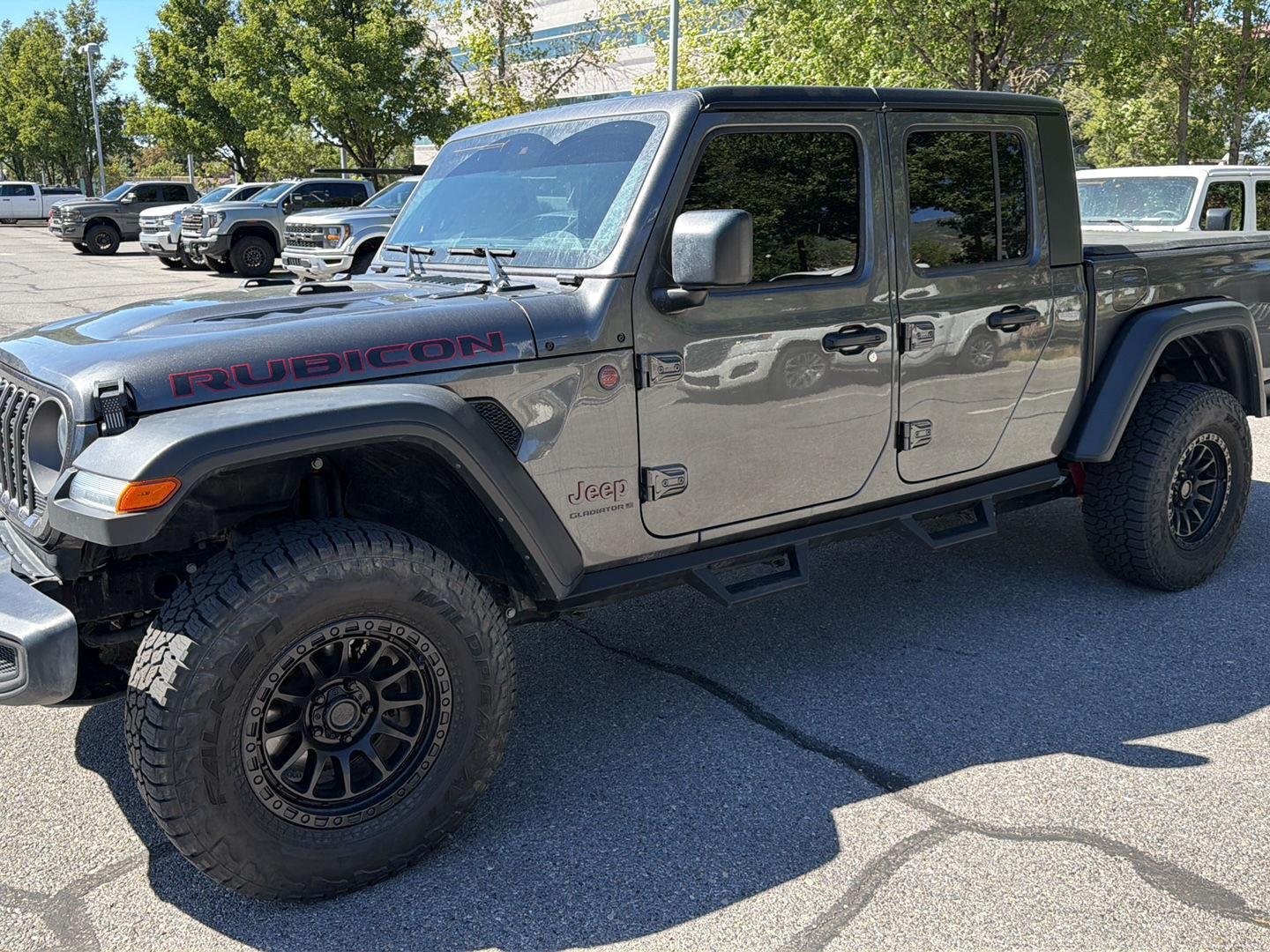 2025 Jeep Gladiator
