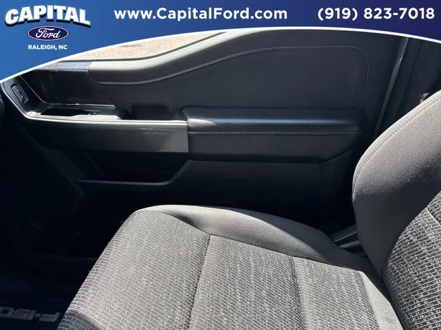 Used 2023 White Ford XLT image 28