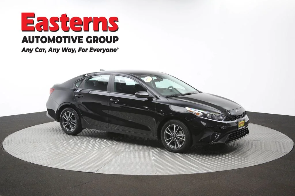 Used 2024 Black Kia LXS image 46