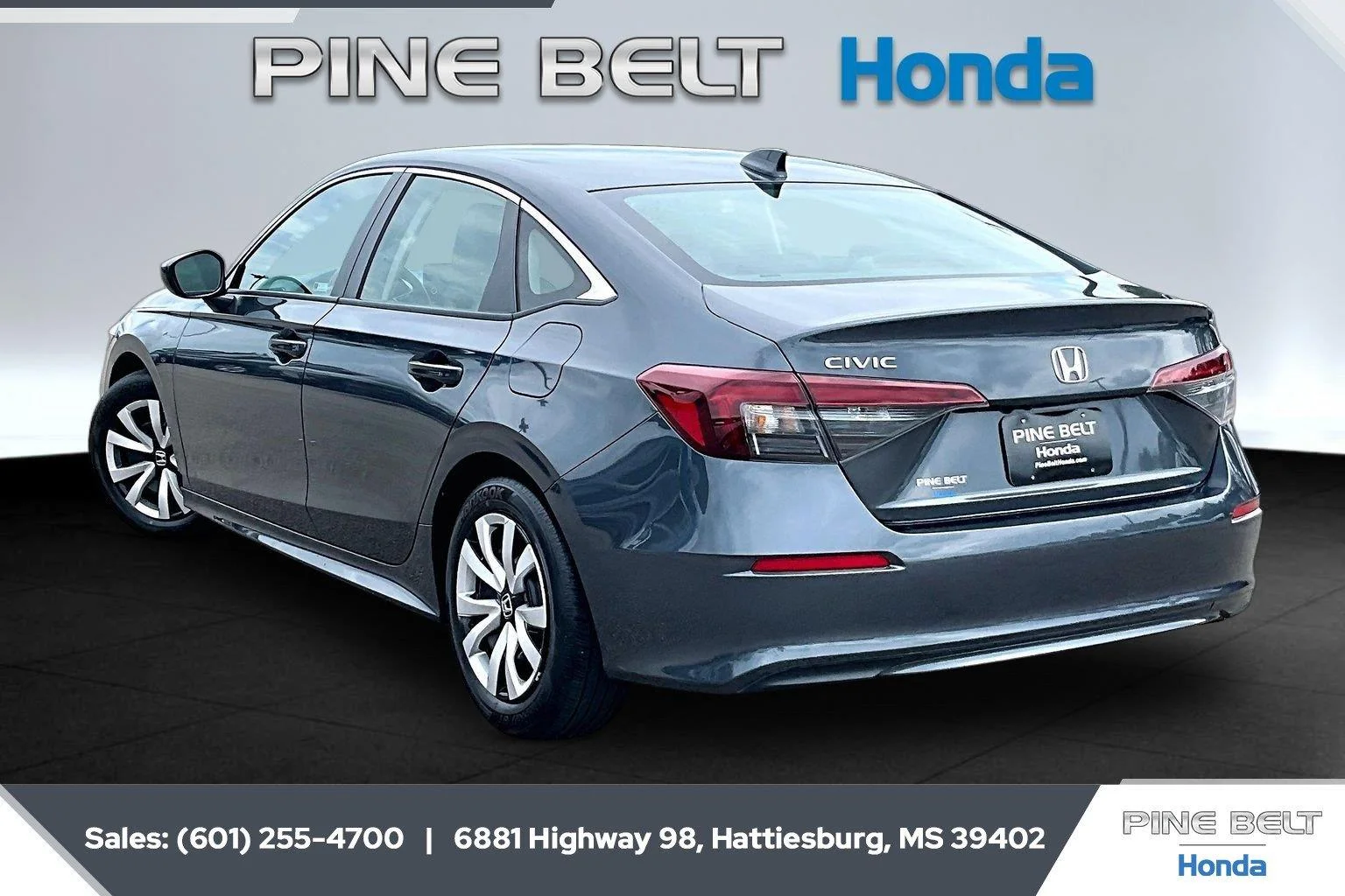 Used 2025 Meteorite Gray Metallic Honda LX image 2