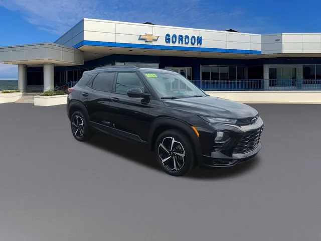 Used 2023 Mosaic Black Metallic Chevrolet RS image 7