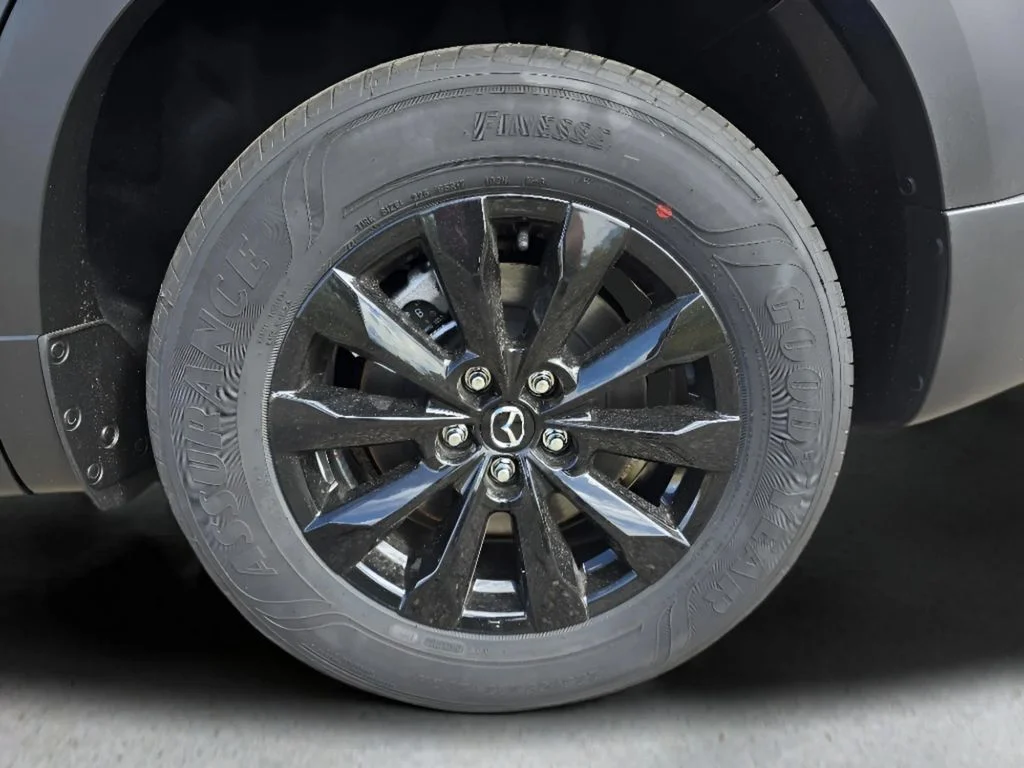 2025 Mazda CX-50 Preferred - Photo 11