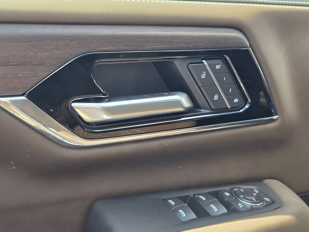 2026 GMC Yukon XL Denali Ultimate - Photo 24
