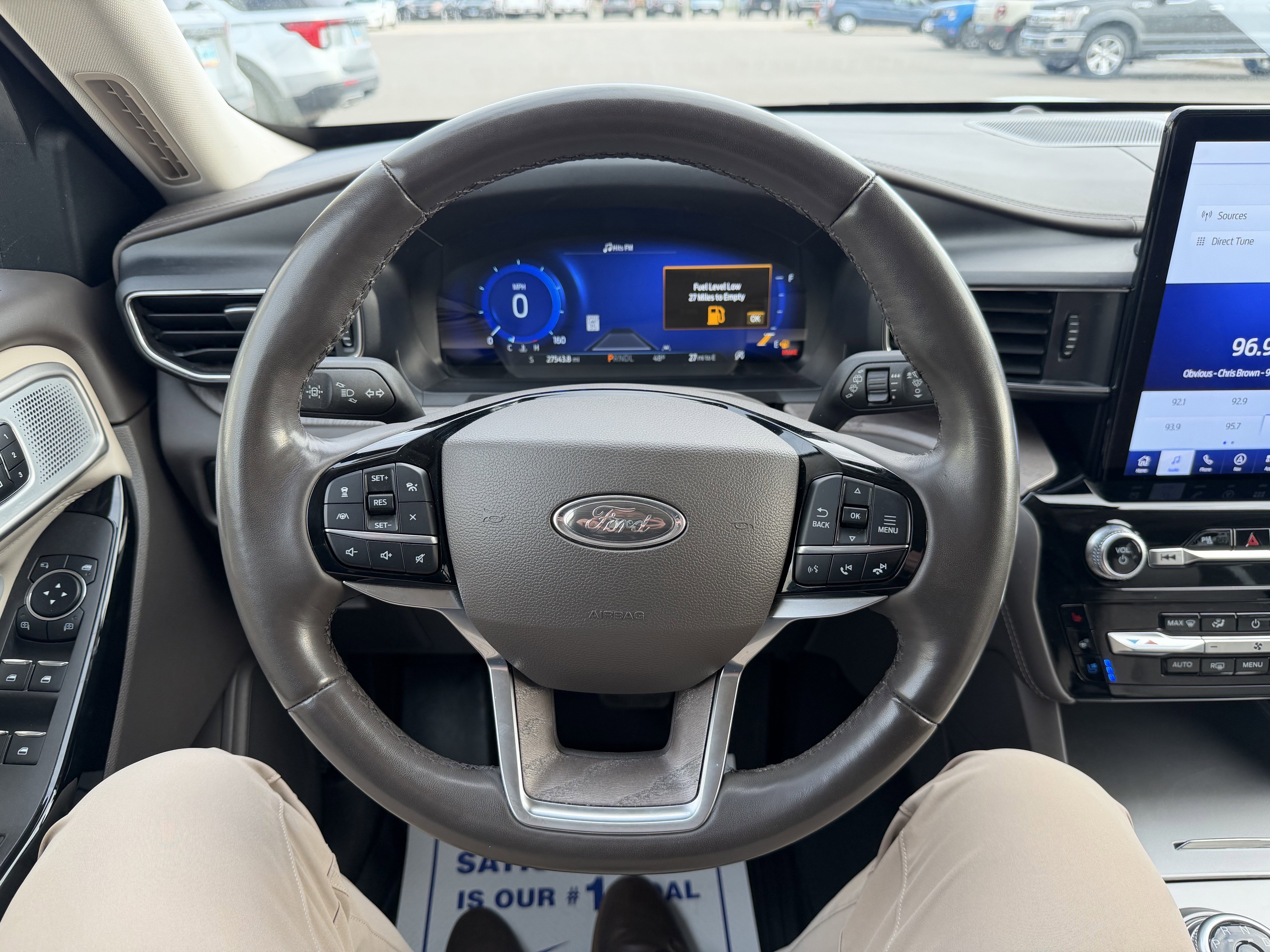 Certified Used 2023 Star White Ford Platinum image 9