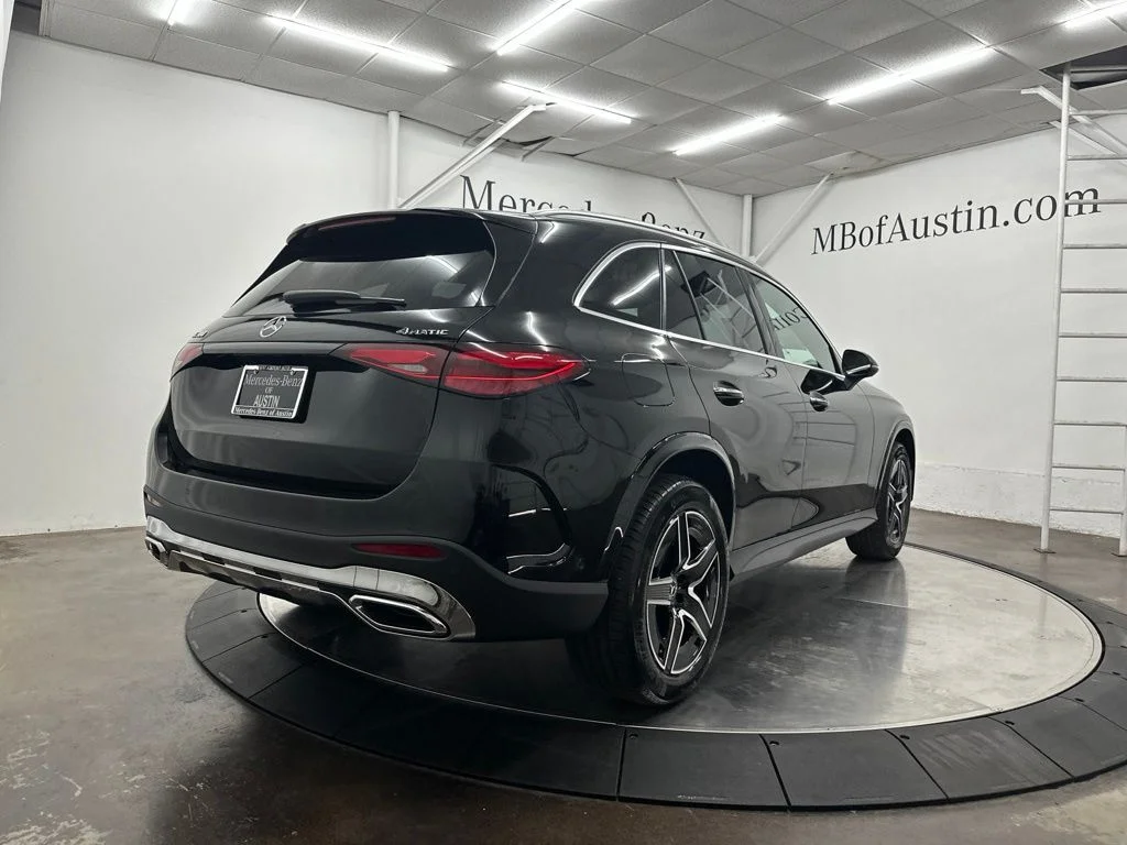 New 2026 Black Mercedes-Benz GLC 300 image 7