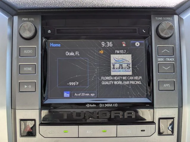 Used 2016 Magnetic Gray Metallic Toyota SR5 image 18