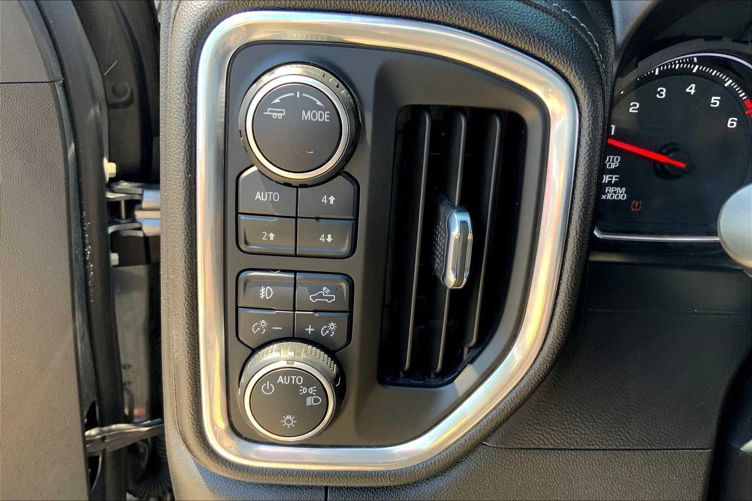Used 2020 Satin Steel Metallic Chevrolet RST image 34