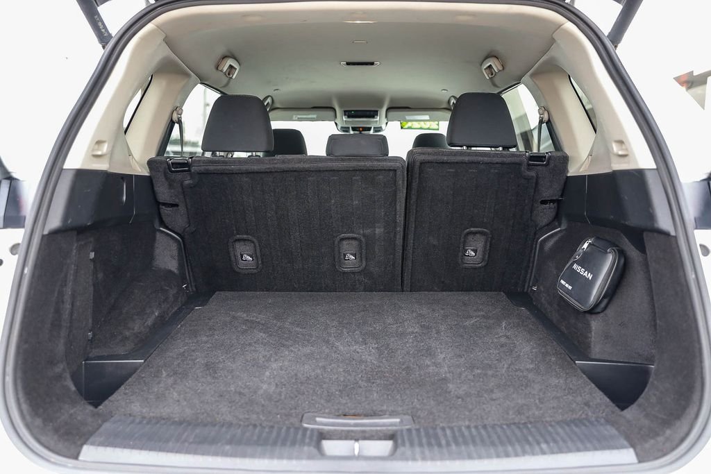 2024 Nissan Rogue SV - Photo 25