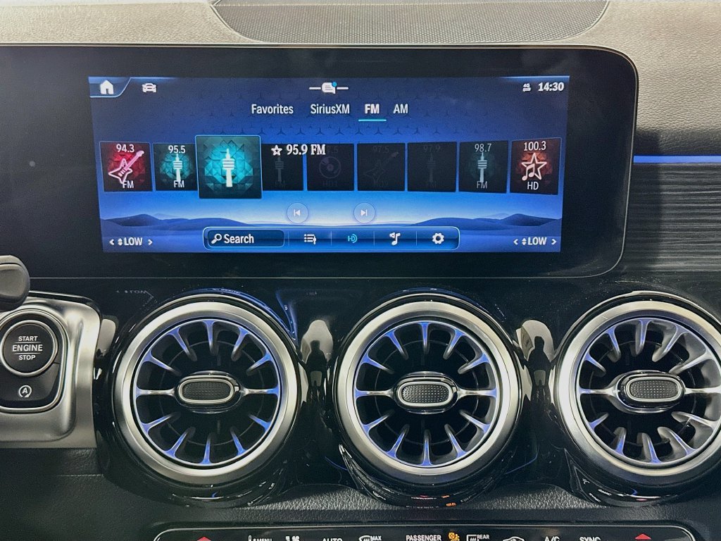 New 2026 Mountain Grey Metallic Mercedes-Benz GLB 250 image 12