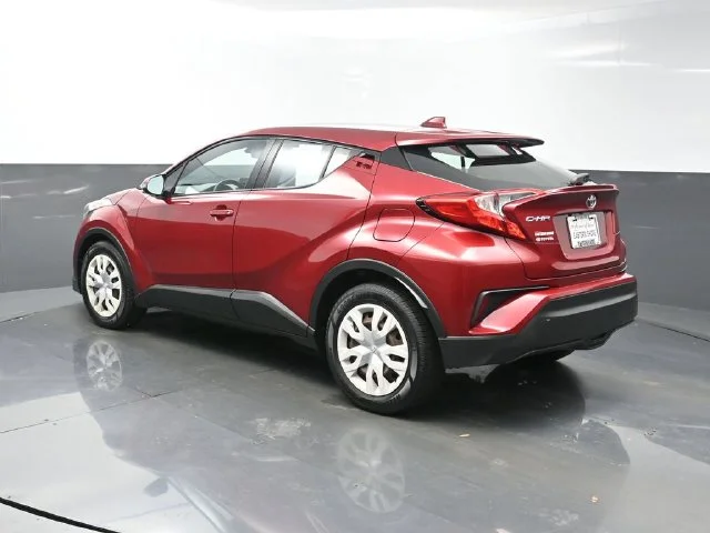 Used 2019 Red Toyota LE image 5
