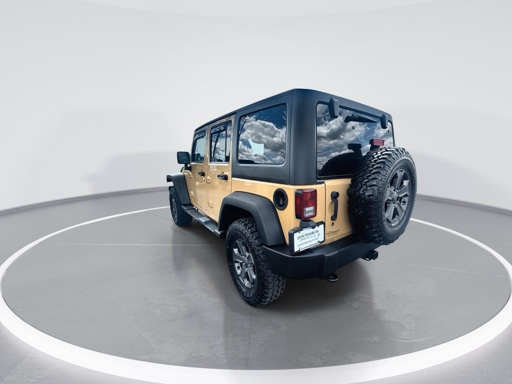 Used 2014 Beige Jeep Unlimited Rubicon image 6